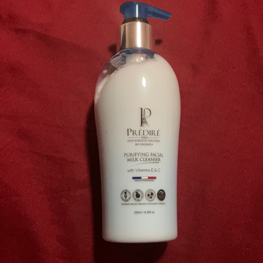 Prédiré purifying facial milk cleanser